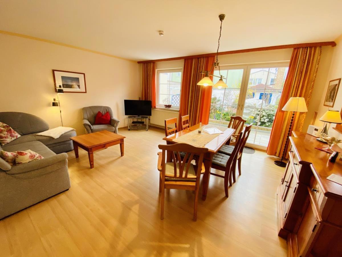 Ferienhaus Jan Rostock Bagian luar foto